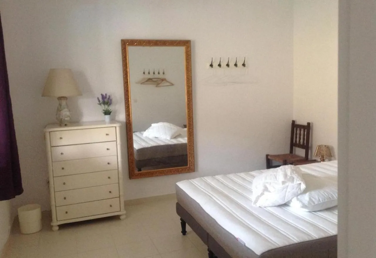 בנאלמדנה Andalusian Style Villa